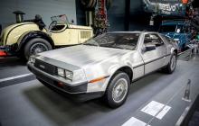 DeLorean DMC-12